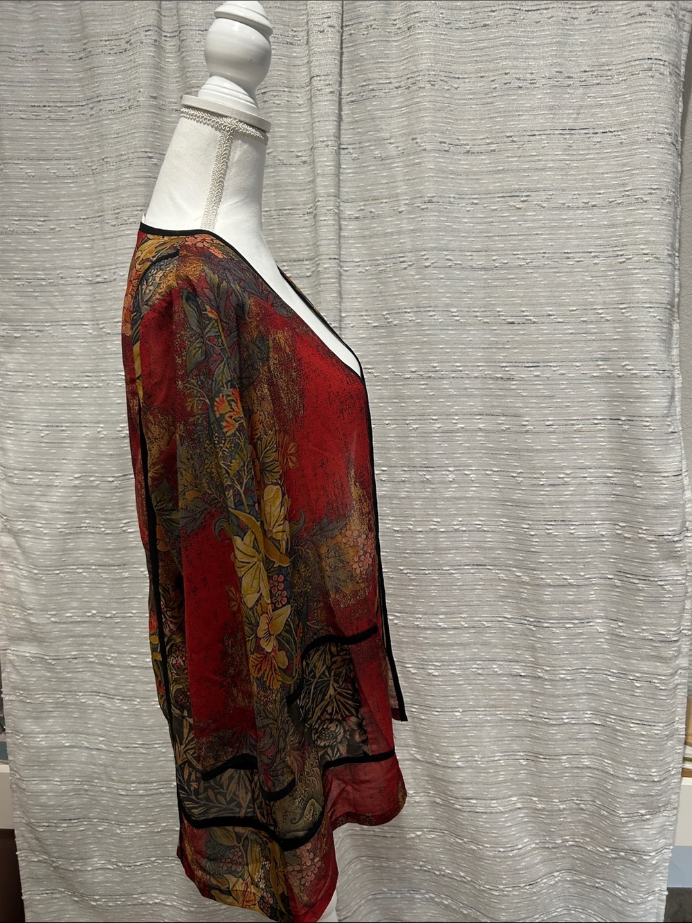Soft Surroundings Red Floral Open-Front Tunic Jacket - Picture 4 of 5